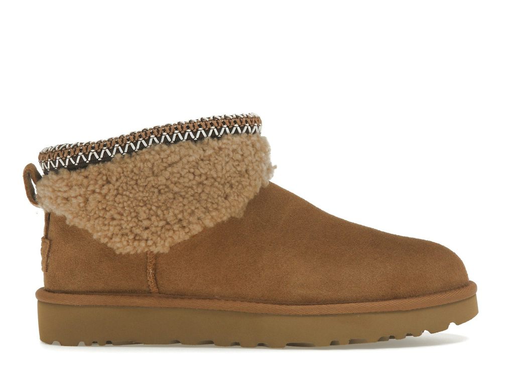 UGG Classic Ultra Mini Maxi Curly Boot - Chestnut (Women's)